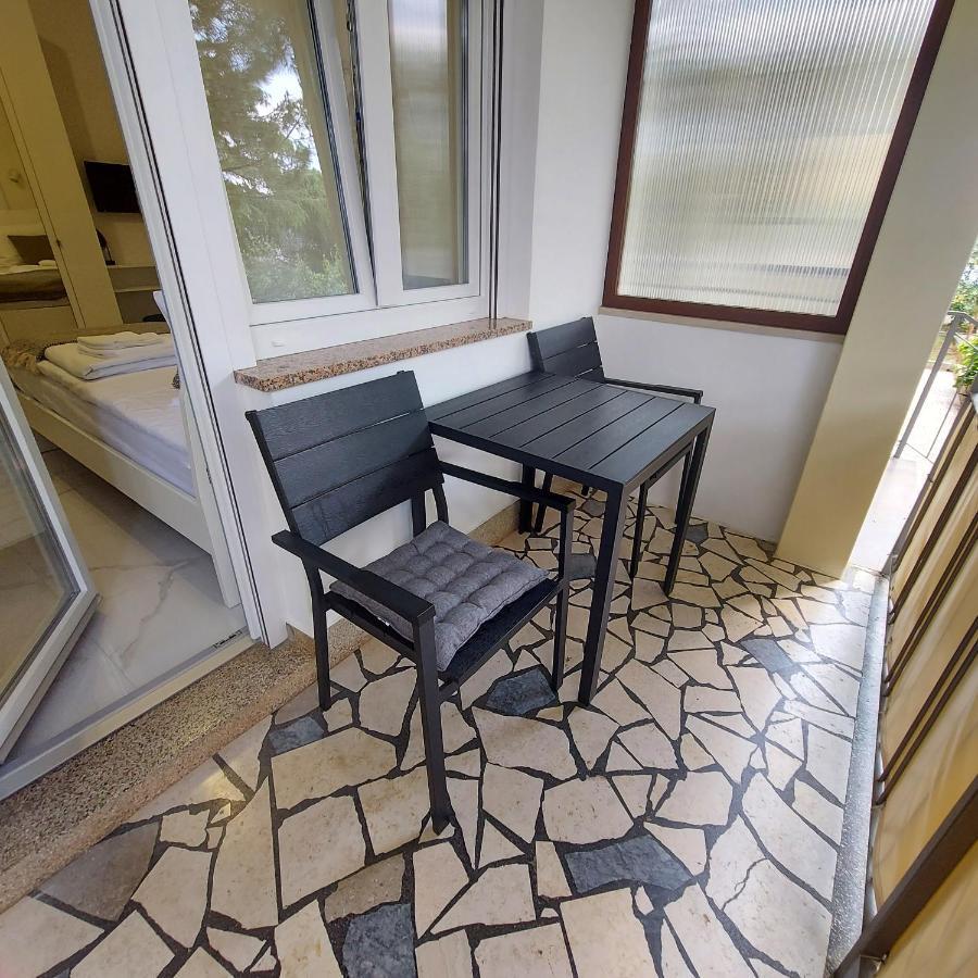 Apartments Iskra Rovinj Luaran gambar