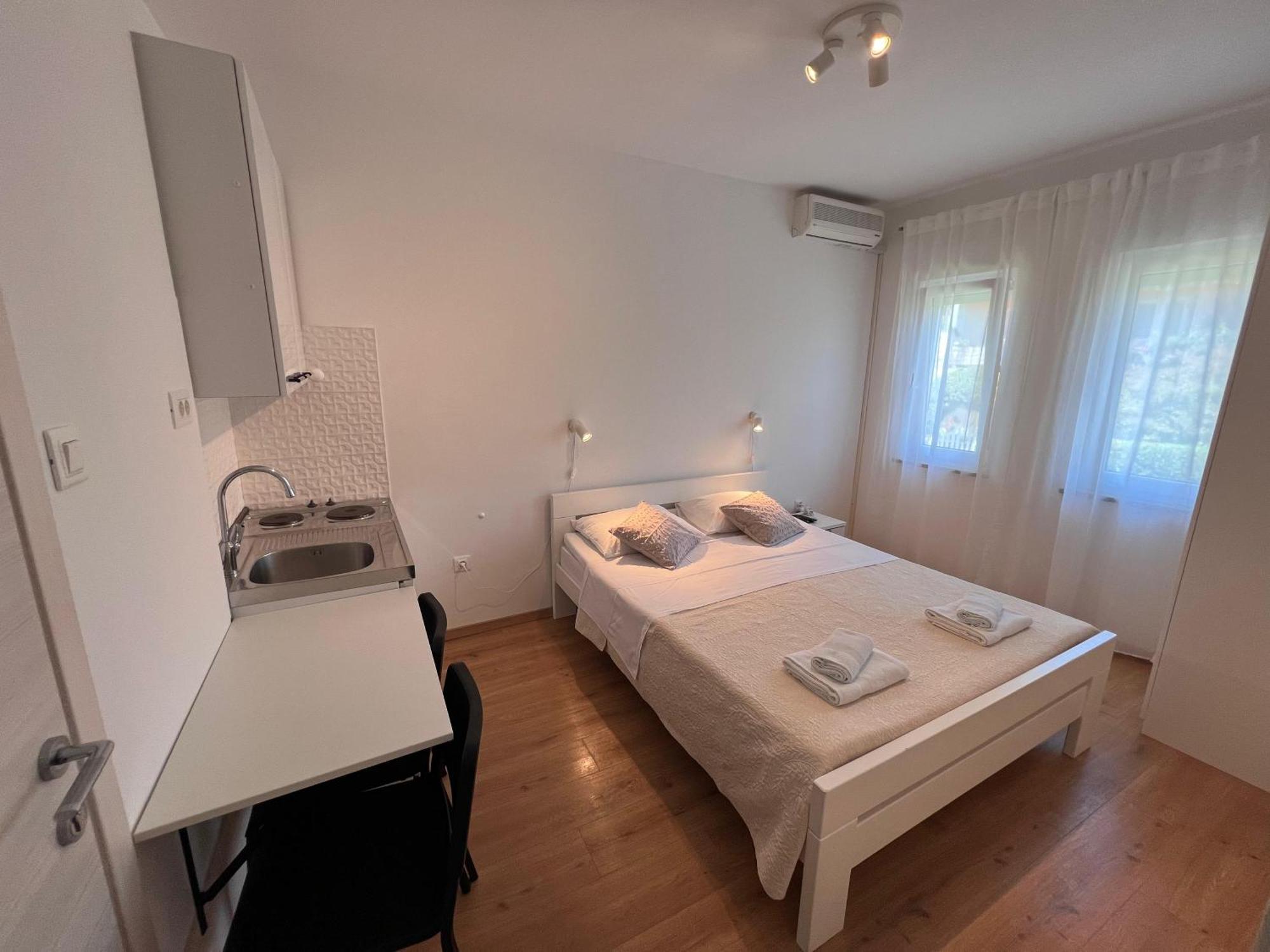 Apartments Iskra Rovinj Luaran gambar